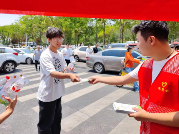 1720148223692046211.png 1720148216393.png